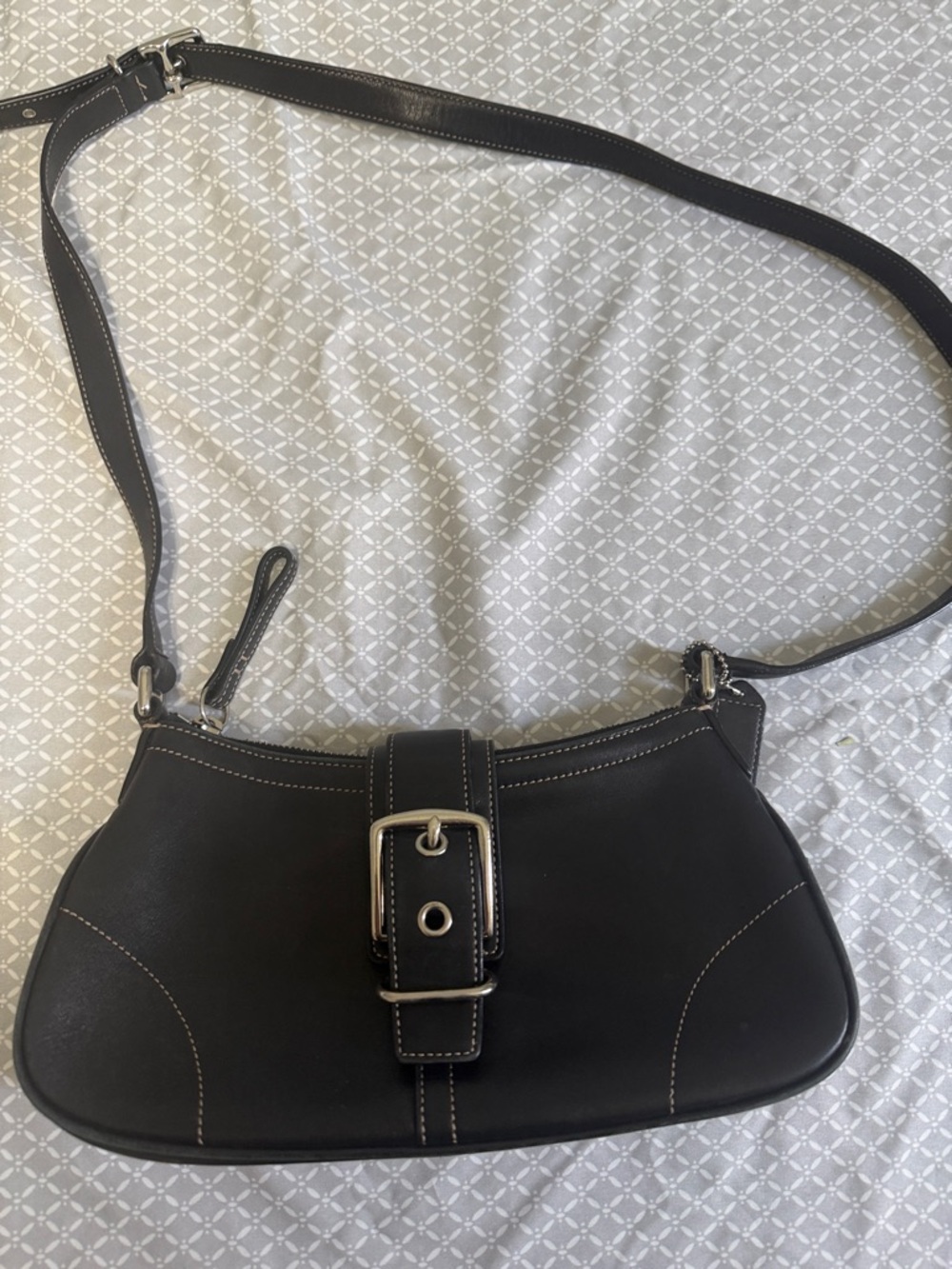 Vintage Coach Soho Black Leather Buckle Small Flap Shoulder Bag